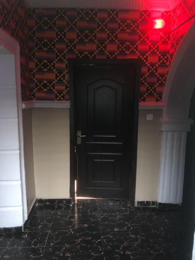 Juicebox B&B Lagos Exterior photo