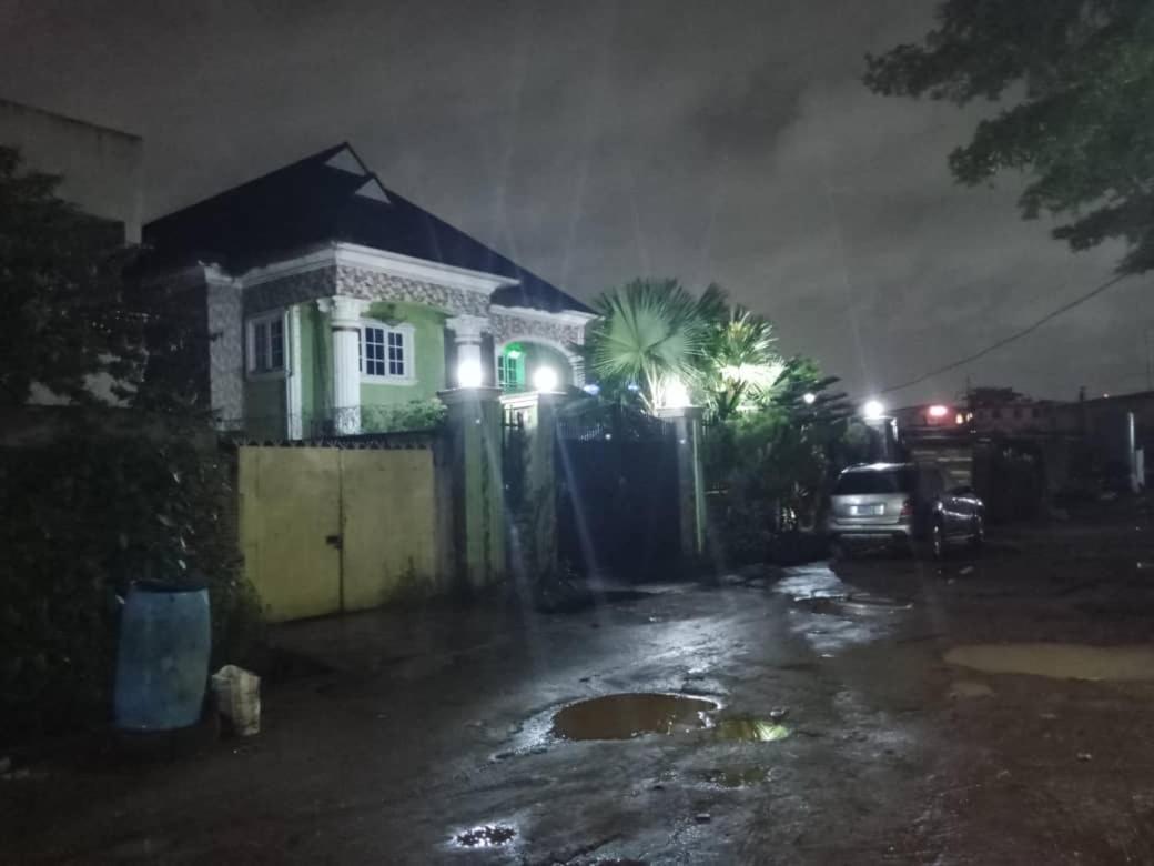 Juicebox B&B Lagos Exterior photo